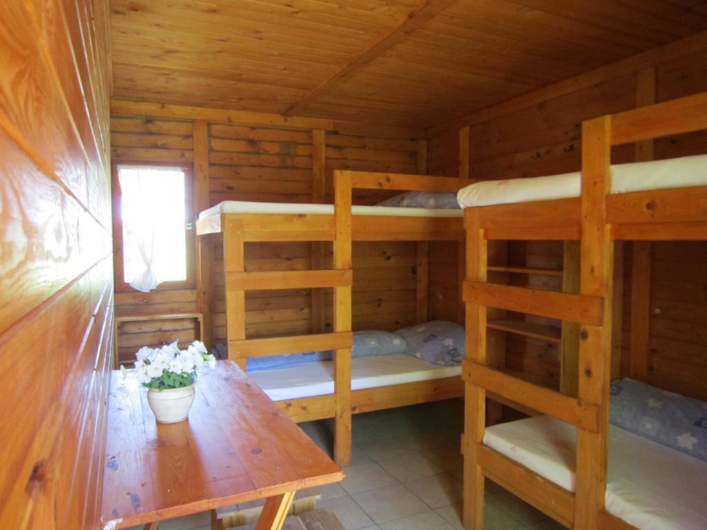 Sóstói Lovaskemping és Turistaház Hotel Nyíregyháza Szoba fotó