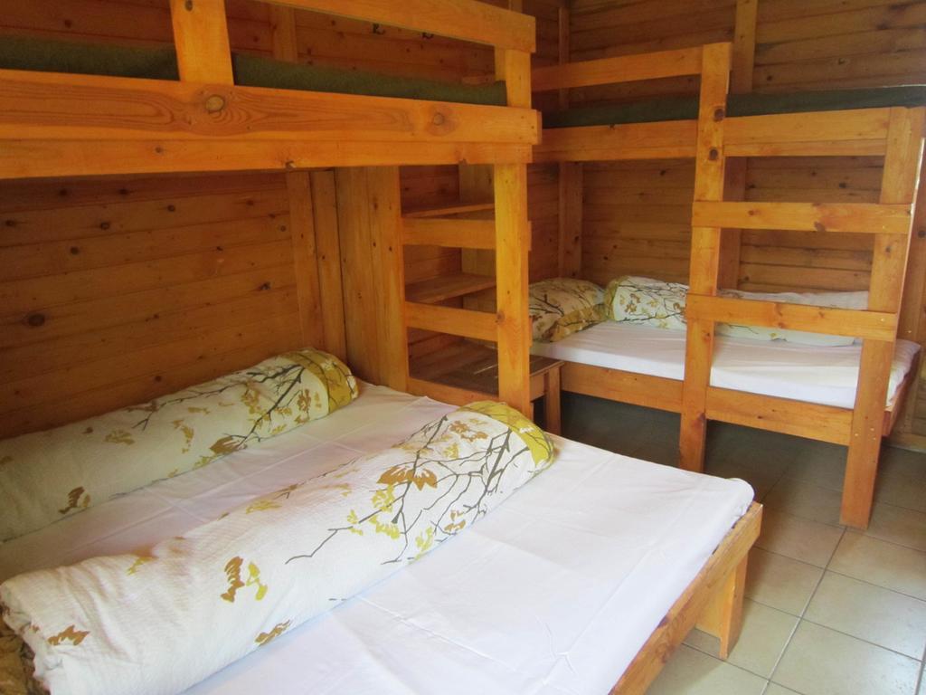 Sóstói Lovaskemping és Turistaház Hotel Nyíregyháza Szoba fotó